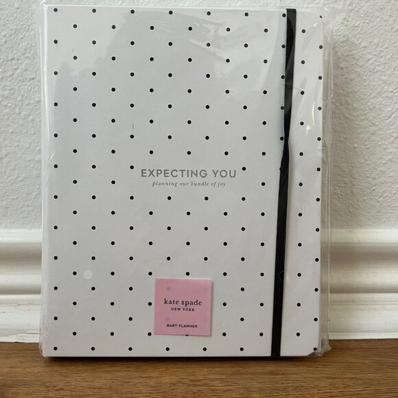 Kate Spade New York Baby Planner, Includes 9 Months with Weekly Views - Picture 2 of 3